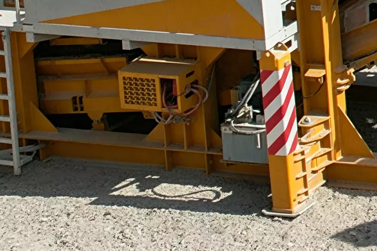 Integrated automatic electrical control